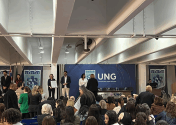 UNG sedia Prêmio Excelência Educacional e celebra conquistas da alfabetização no município