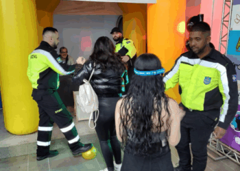 Guarulhos promove atividade educativa com óculos especial na Semana Nacional do Trânsito