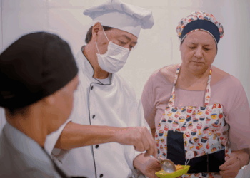 Prefeitura abre inscrições para cursos gratuitos de culinária japonesa e infantil no CEU Continental