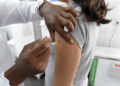 Quatro UBS abrem neste sábado com vacinação contra HPV e serviços de rotina