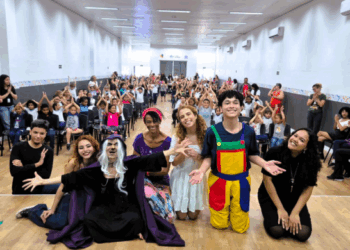 Projeto Teatro em Movimento amplia repertório cultural das crianças no CEU Parque São Miguel