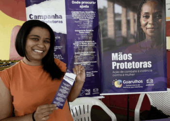 Prefeitura leva campanha de combate à violência doméstica ao Jardim São João