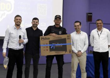 Mais de 300 servidores participam de abertura da Semana do Servidor 2025