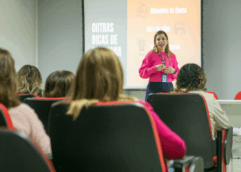 Palestra desmistifica crenças sobre alimentação e oferece orientações práticas aos servidores