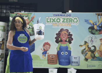 Semana Lixo Zero começa com teatro de fantoches no Zoológico de Guarulhos
