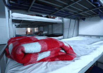 Prefeitura realiza mais de 250 atendimentos à população de rua e alerta para queda de temperatura