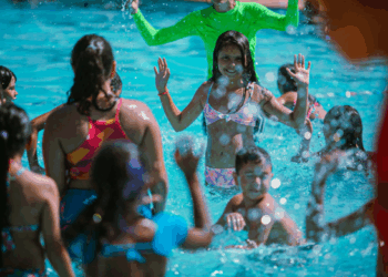 Prefeitura amplia horários de uso dos balneários nos CEUs de Guarulhos