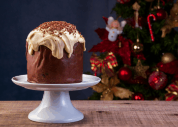 Oficina de panetone na Casa da Mulher abre oportunidade de renda extra