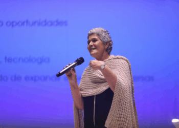 Seminário no CEU Ponte Alta debate o brincar como linguagem da infância