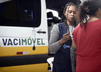 Vacimóvel da Prefeitura leva imunização aos moradores do Centro na próxima semana