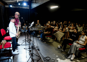 Recital de Saxofone e Clarinete lota auditório do Conservatório Municipal de Guarulhos