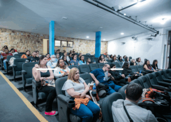 Workshop reúne profissionais que atuam com livro e leitura na Biblioteca Monteiro Lobato
