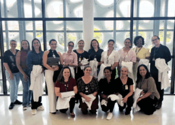 Guarulhos forma primeira turma de enfermeiros qualificados para ampliar a precisão do Papanicolau