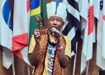 Liderança indígena de Guarulhos recebe prêmio humanitário da OAB-SP