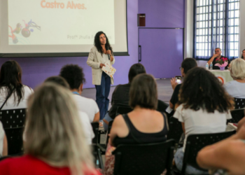 Literatura é tema de encontro de encerramento do Programa LEIA