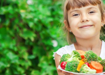 Alimentação saudável é um dos destaques do programa Estação Férias   