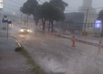 Defesa Civil de Guarulhos mantém estado de alerta para chuvas até domingo   