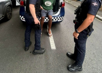 GCM de Guarulhos prende criminoso por furto a pedestre na Vila Rosália
