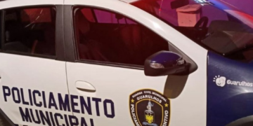 GCM de Guarulhos impede furto de energia elétrica e prende criminosos em flagrante