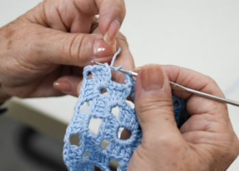 Agenda semanal das Casas da Mulher oferece diversas oficinas e roda de conversa   