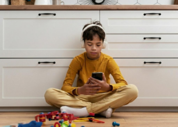 CEU Paraíso-Alvorada oferece oficina sobre tecnologia e segurança digital para crianças