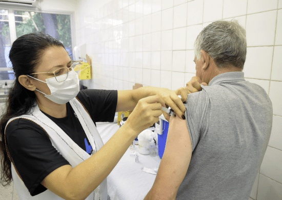 Guarulhos inicia campanha de vacinação contra influenza com Dia D de mobilização neste sábado
