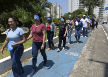 Prefeitura promove curso gratuito de atendimento à pessoa com deficiência para motoristas de táxi e aplicativo