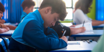 Guarulhos alcança maior avanço de estudantes dos 5.ºs anos na prova do Saresp