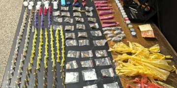 GCM de Guarulhos prende traficante com 850 gramas de entorpecentes no Jardim Angélica