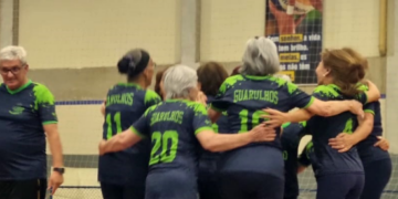 Vôlei adaptado de Guarulhos volta a disputar a Superliga Melhor Idade