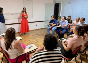 AEG faz palestra sobre inclusão escolar de alunos atípicos e segurança jurídica