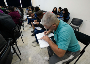 Mutirão de empregos para 50+ oferece 500 oportunidades nesta quinta-feira no Adamastor – OPORTUNIDADE DE TRABALHO