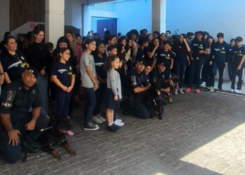 GCM realiza apresentação do Canil para alunos de colégio do Jardim Tranquilidade