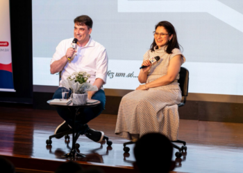 “E Deus, então, nos fez um só…”: Fabio e Monica Carleto lançam livro sobre matrimônio e vida a dois