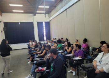 Guarulhos inicia formação em Libras para ampliar acesso da população surda aos serviços de saúde