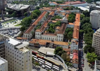 Idoso deixa R$ 88 milhões de herança para Santa Casa do Rio tratar pacientes