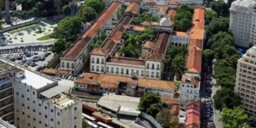 Idoso deixa R$ 88 milhões de herança para Santa Casa do Rio tratar pacientes