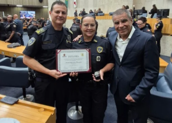 GCM de Guarulhos recebe homenagem da Câmara Municipal de São Paulo