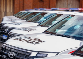 Rachas na Marginal Pinheiros terminam com 22 veículos apreendidos pela PM