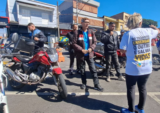 Ação educativa da Prefeitura de Guarulhos orienta motociclistas sobre o Maio Amarelo – TRÂNSITO SEGURO