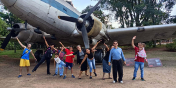 Prefeitura de Guarulhos leva pessoas com deficiência auditiva para visita ao Museu Catavento – INCLUSÃO