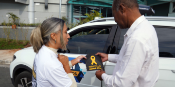 Ação do Maio Amarelo mobiliza clientes e motoristas por aplicativo em shopping de Guarulhos – TRÂNSITO SEGURO