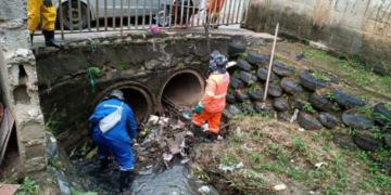 Prefeitura de Guarulhos realiza limpeza de travessias de córregos na região do Taboão – ZELADORIA URBANA