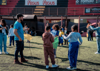 Criatividade, convivência e segurança marcam revoada do projeto Brincando com Pipas no Jardim Tranquilidade – LAZER COM SEGURANÇA
