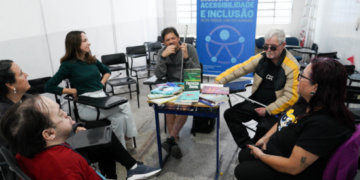 Pesquisadora em linguística acompanha Clube do livro em Guarulhos com pessoas com deficiência visual – EVENTO CULTURAL INCLUSIVO
