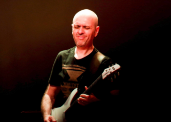 Arquivo Histórico Municipal de Guarulhos recebe masterclass de guitarra com o professor Pedro Esteves – EVENTO CULTURAL COM TRIBUTO AO ROCK