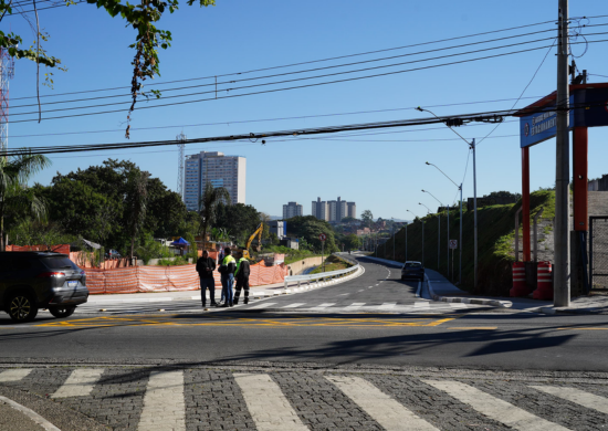Prefeitura de Guarulhos entrega nova avenida que vai desafogar o trânsito na região do Parque Renato Maia – INFRAESTRUTURA URBANA