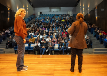 Formação dos cozinheiros da rede municipal de Guarulhos destaca a aplicação de conhecimentos técnicos no cotidiano das escolas – EXCELÊNCIA NA ALIMENTAÇÃO DOS ESTUDANTES