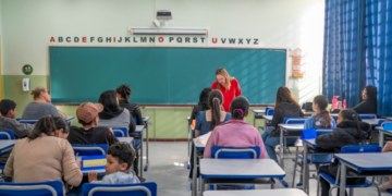 Encontro de famílias, educadores e acolhimento de estudantes marcam volta às aulas na rede municipal – EDUCAÇÃO PÚBLICA