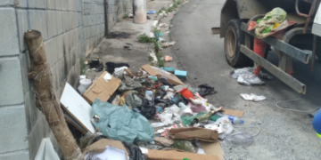 Prefeitura de Guarulhos realiza limpeza e remoção de resíduos no Vila Rio – ZELADORIA URBANA
